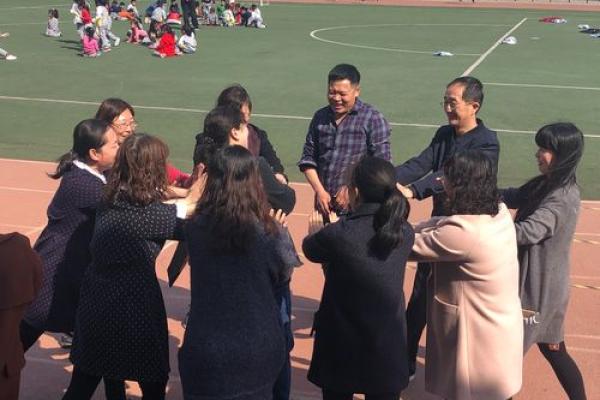 阳光六月十一,收获幸福时光 阳光六月十一,收获幸福时光